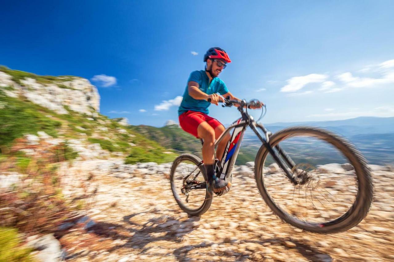 Bedbike Baunei Ngoại thất bức ảnh